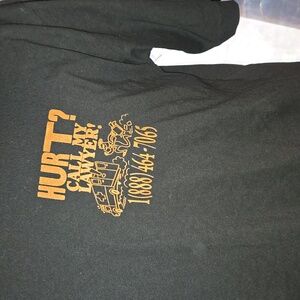 Market NWT sz Med Tee